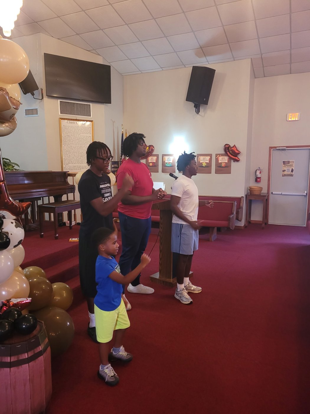 Leading the church in praise